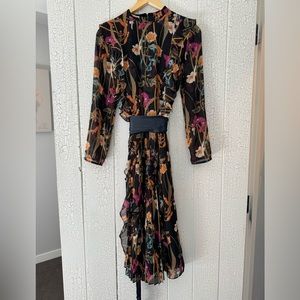 Little Moon (Aritzia) floral dress (S)